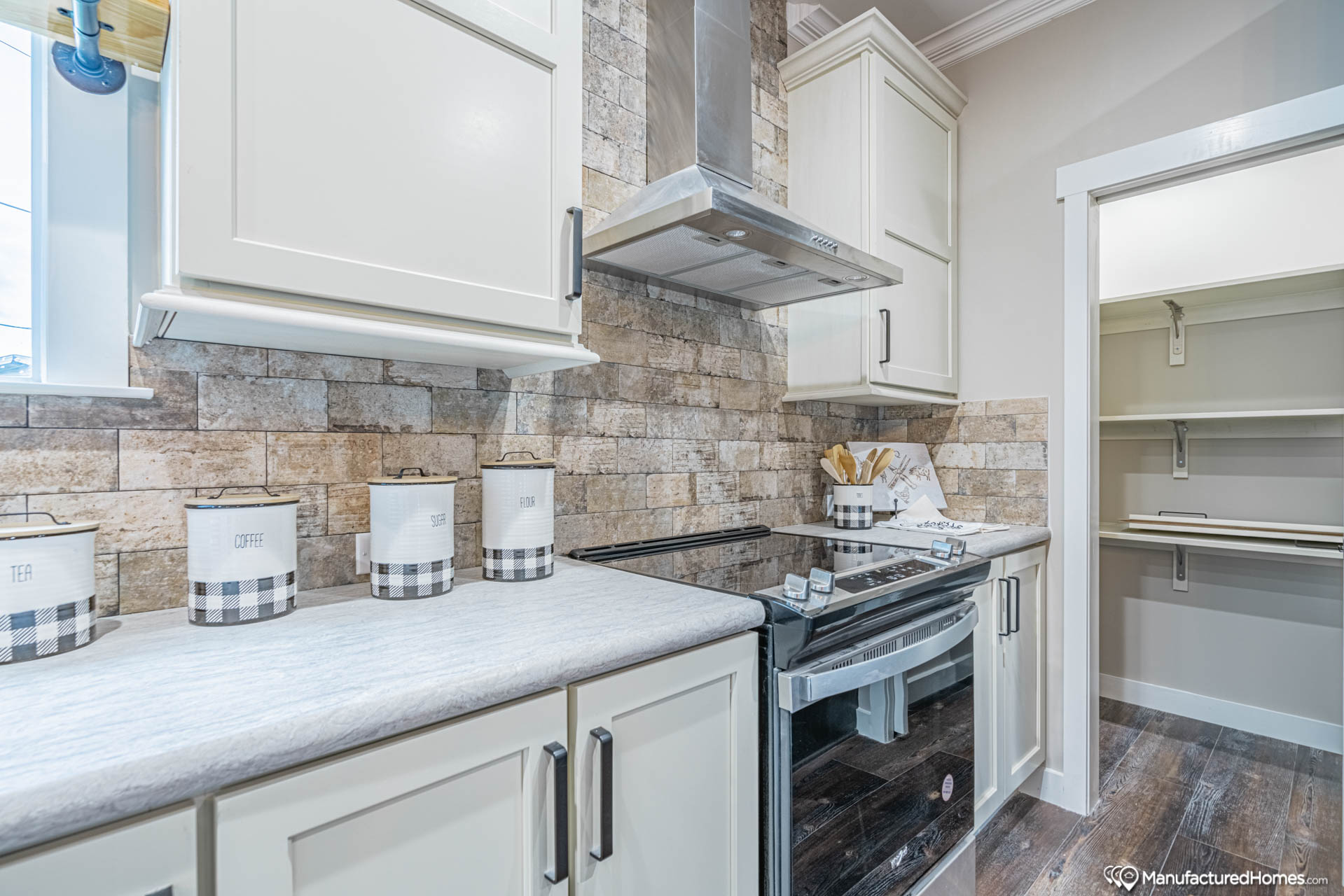 Lifestyle Series Easton Farmhouse 30683A Mobile Homes For Sale